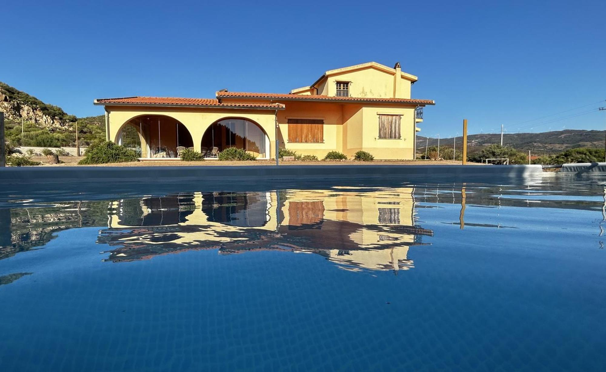Villa Jolies Viddalba ภายนอก รูปภาพ